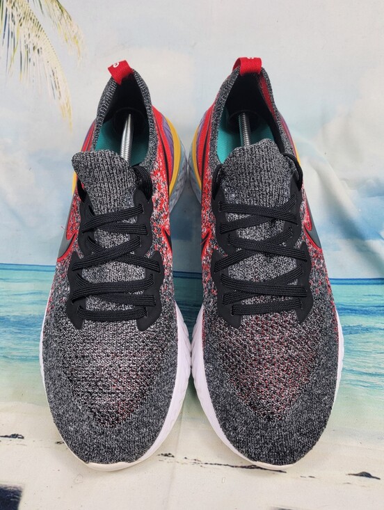 Nike Epic React Flyknit 2 Mens 11 main image 2